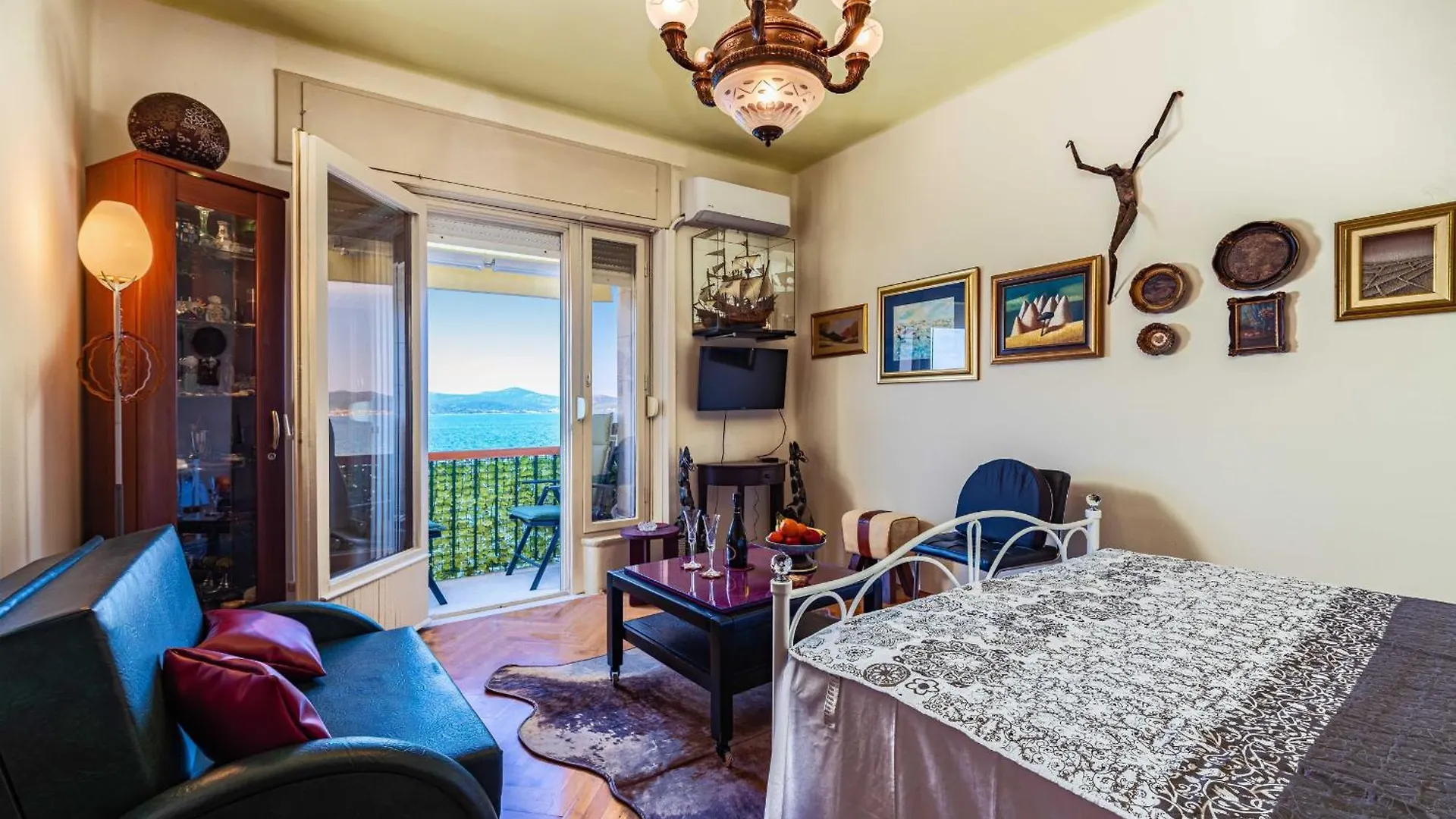 My Dalmatia - Sea View Apartment Riva Zadar Croatia