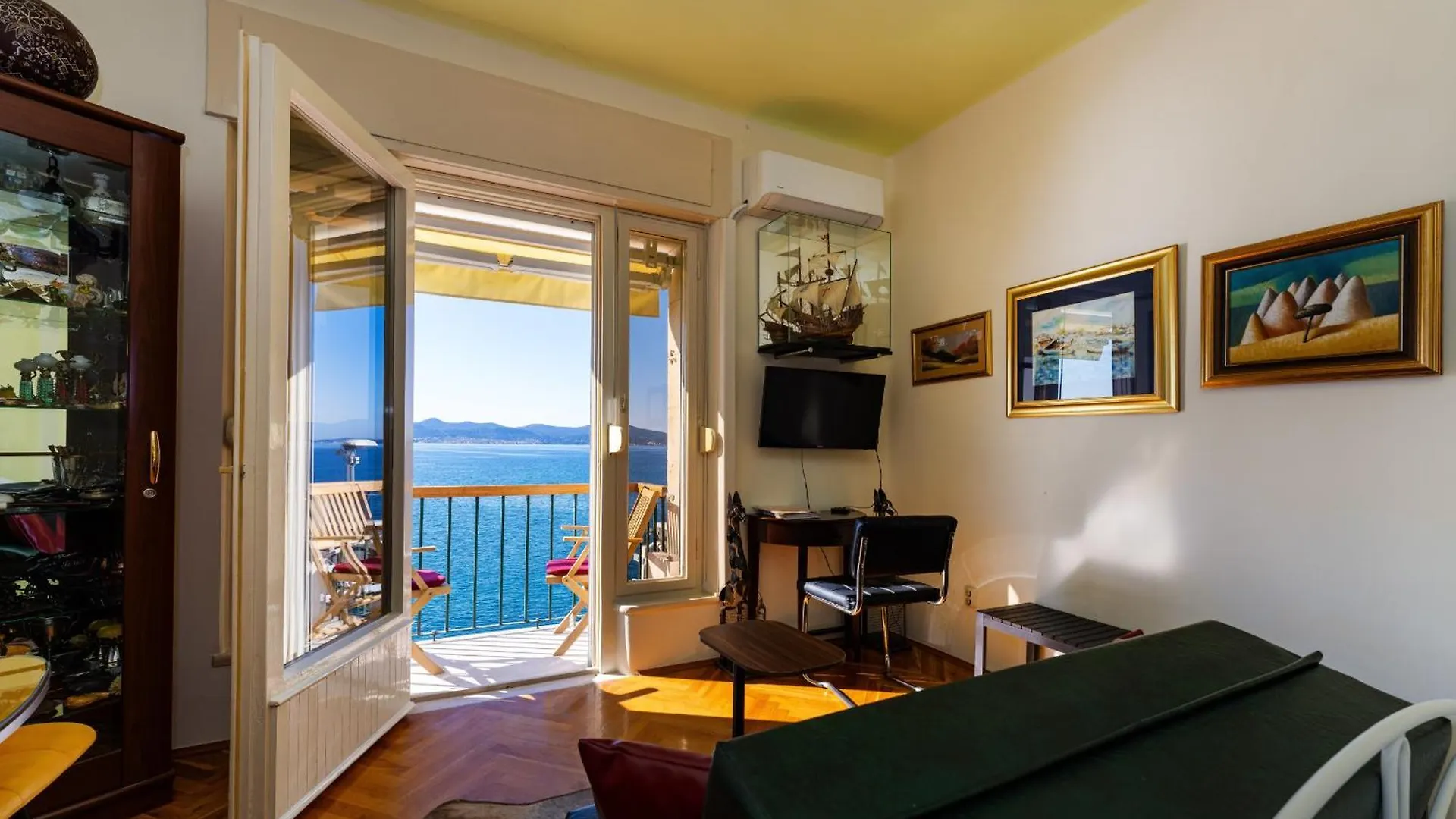 My Dalmatia - Sea View Apartment Riva Zadar