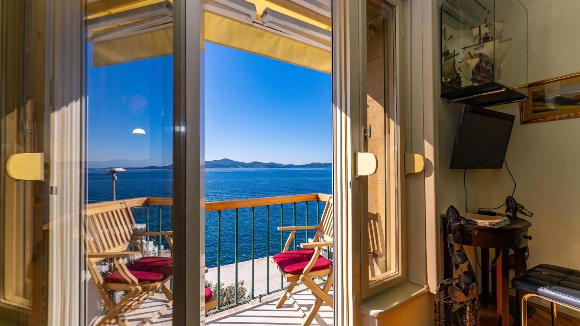My Dalmatia - Sea View Apartment Riva Zadar
