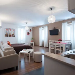 Apartment & 72, Zadar