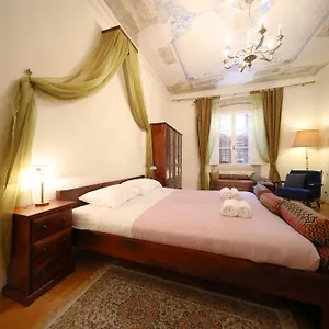 Apartment Petrizio Palace, Zadar