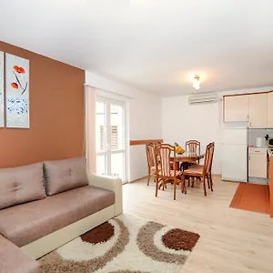 Apartment Orlovic Old Town, Zadar