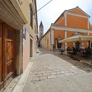 Apartment Sites Of, Zadar